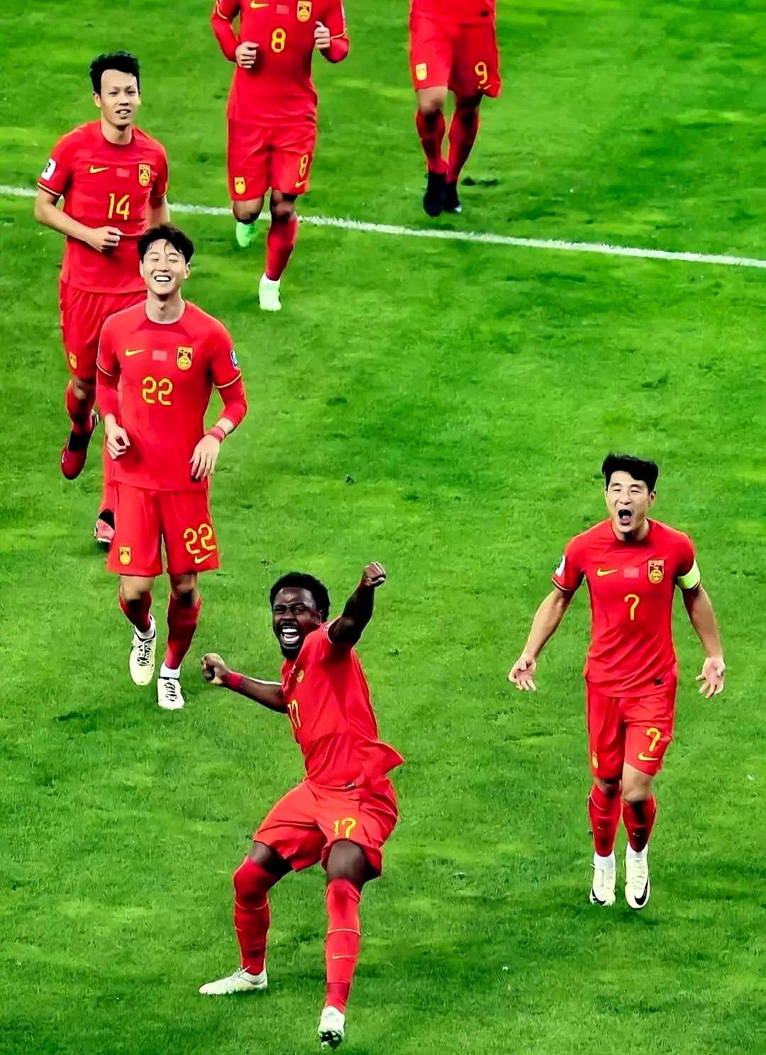 关键时刻外援爆发,帮助球队获胜的是谁