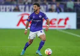 沙尔克苦练技术，期待客胜结束连败的简单介绍