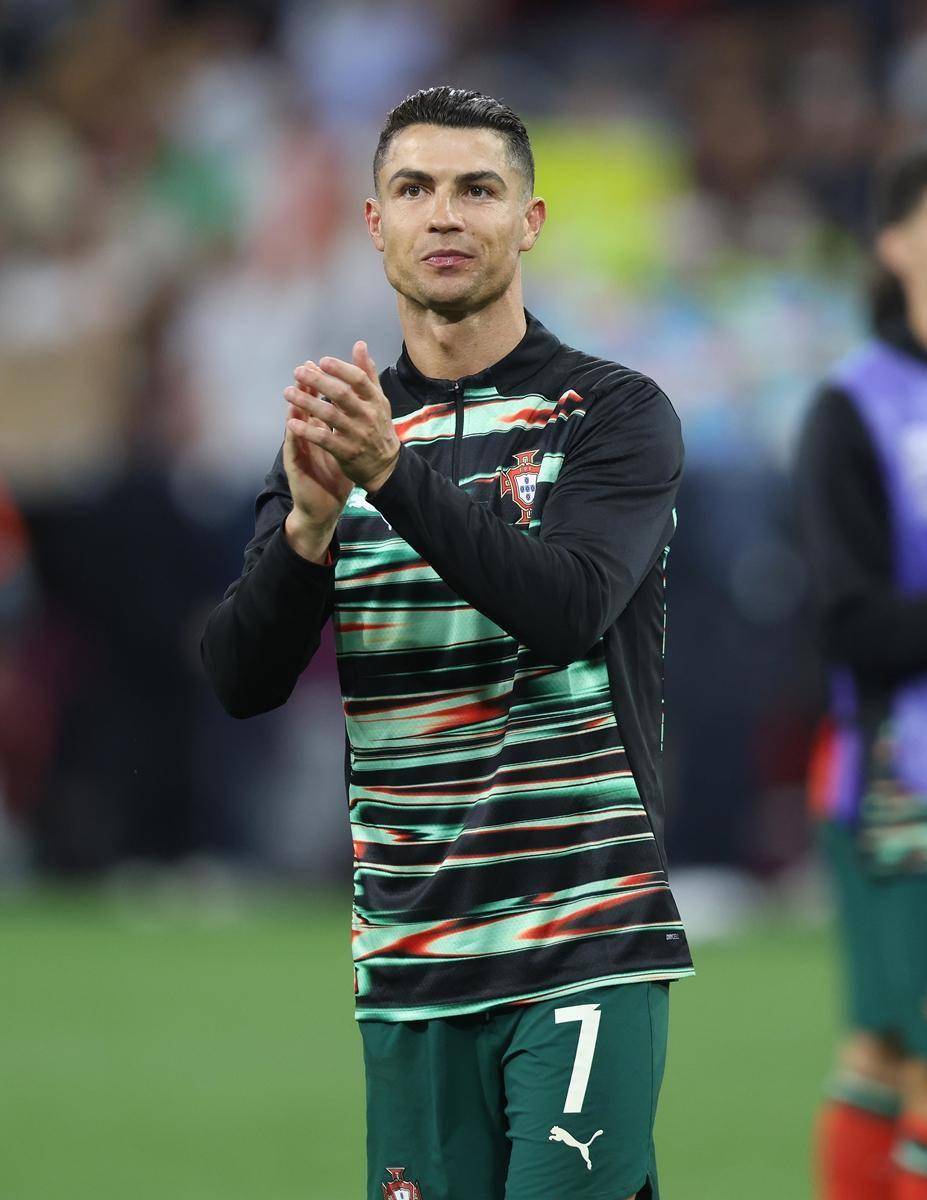 关于尤文图斯主场-小胜阿贾克斯，C罗锁定胜利的信息