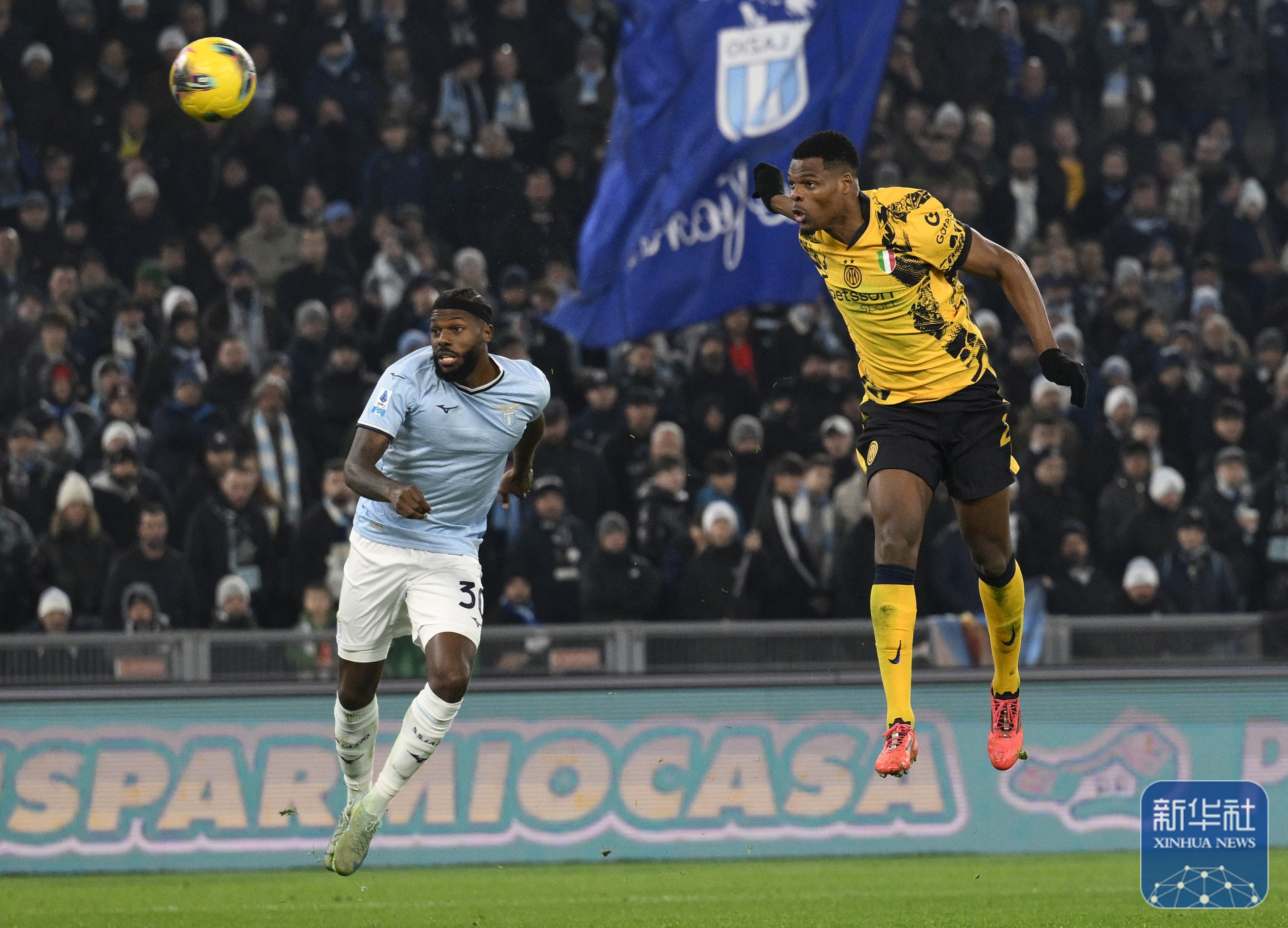 国际米兰全队出击，取得胜利保卫(国际米兰全队出击,取得胜利保卫战)